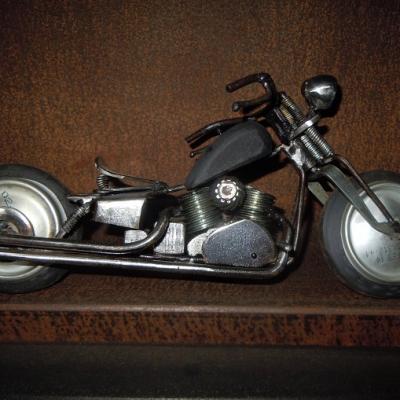 moto miniature métallique