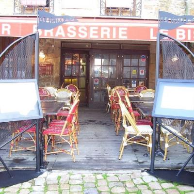 Porte menus fer forge à Auray